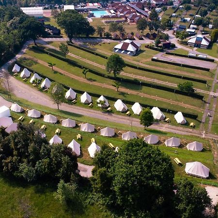 Kampaoh Deva Hotel Хихон Екстериор снимка